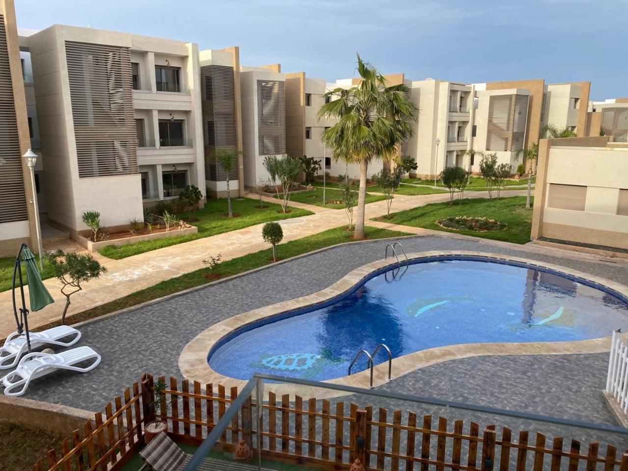 Appartement De Luxe Marina Saidia Avec Vue Sur Piscine Residence Tamaris Екстериор снимка